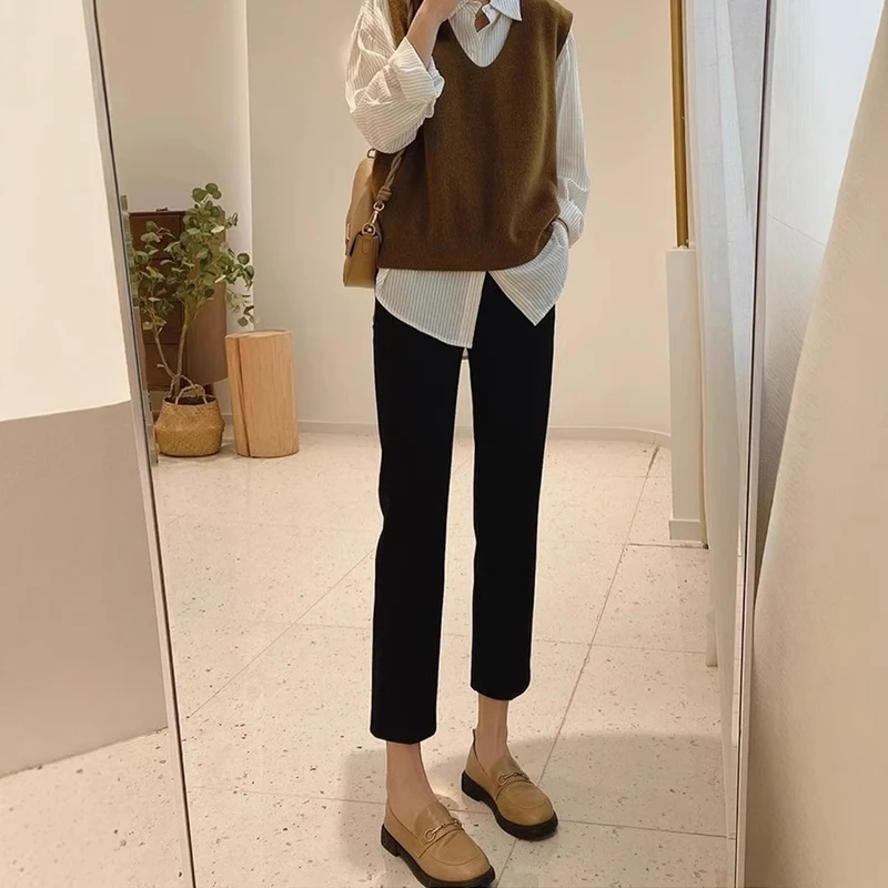 Damen Figurbetonte Stoffhose Nord Taschen