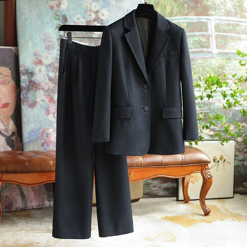 Damen Elegantes und stilvolles Blazer-Set Nord Taschen