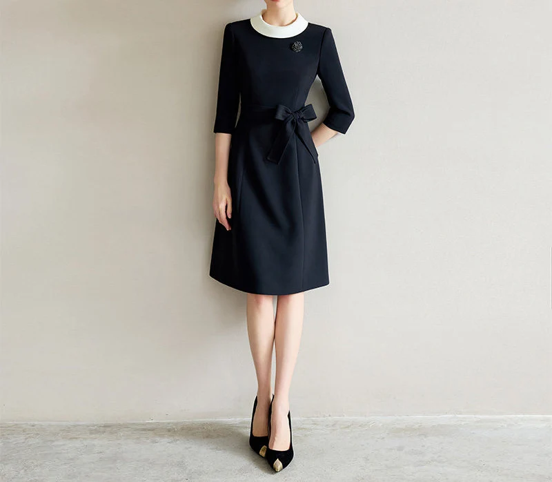 Damen Elegantes Midikleid mit Taillengürtel Nord Taschen