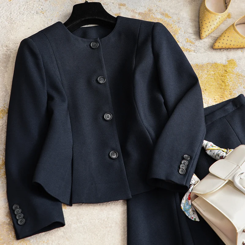 Damen Elegantes Blazer-Set mit Rock Nord Taschen