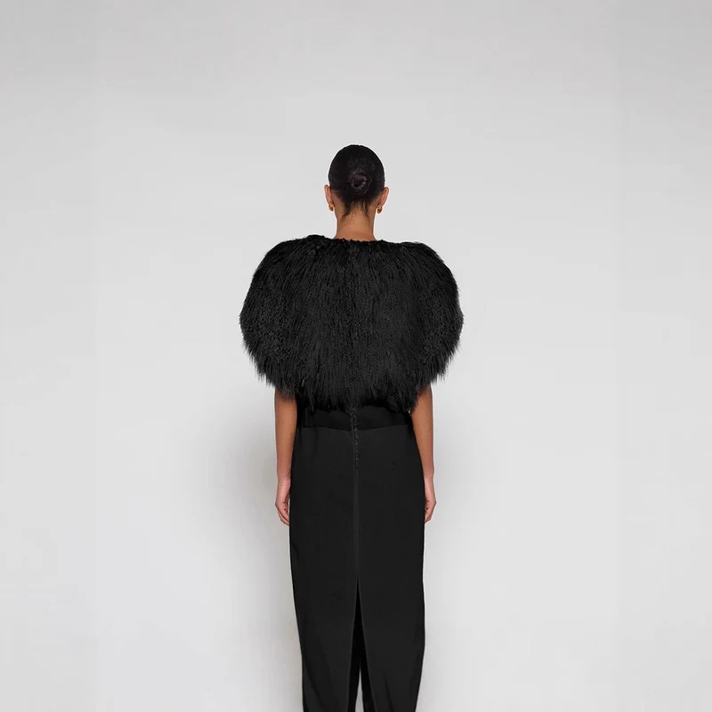 Damen Extravagante Kunstpelzjacke im Volumenstil