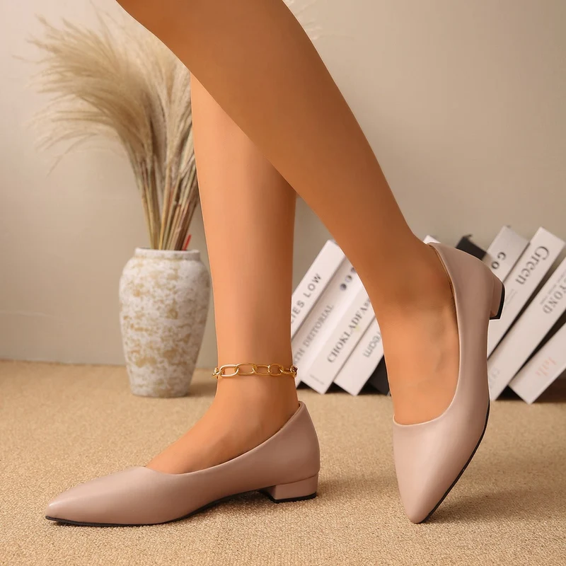 Damen Elegante und bequeme Ballerinas mit spitzem Zehenbereich