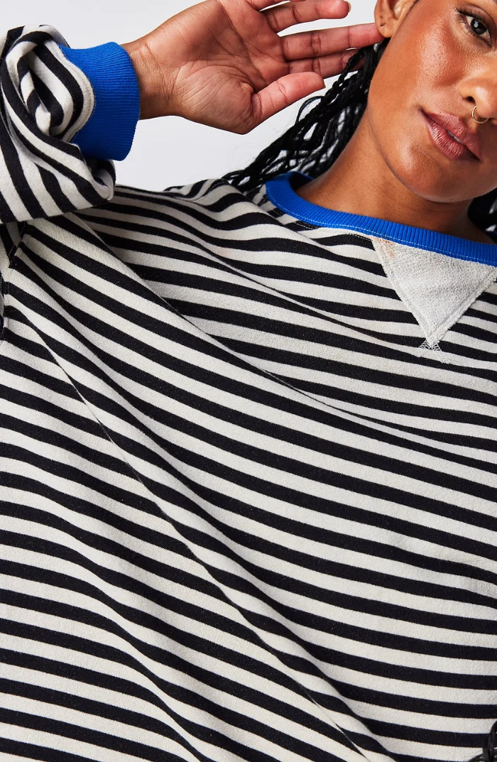 Modernes Pullover für Frauen