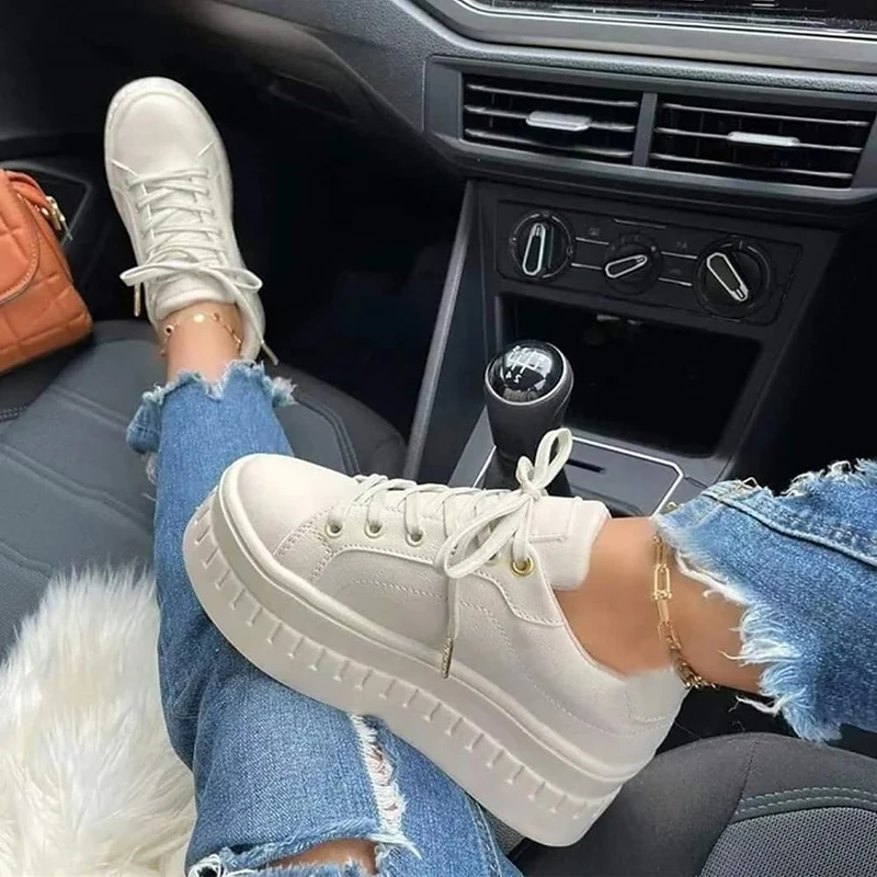 PlateauBoots Mit Schnürung