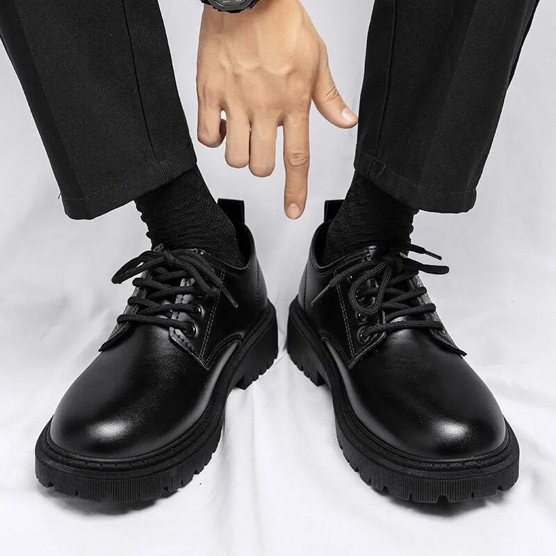 Herren Schnürschuhe mit robustem Profil von