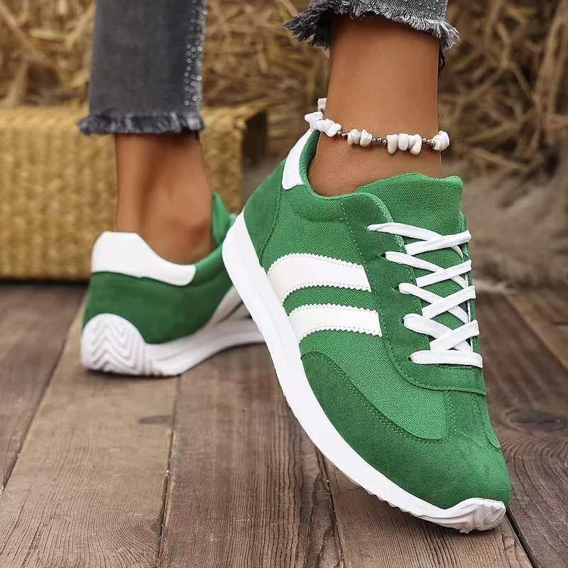 Damen Sneakers mit niedrigem Schaft und modernem Design