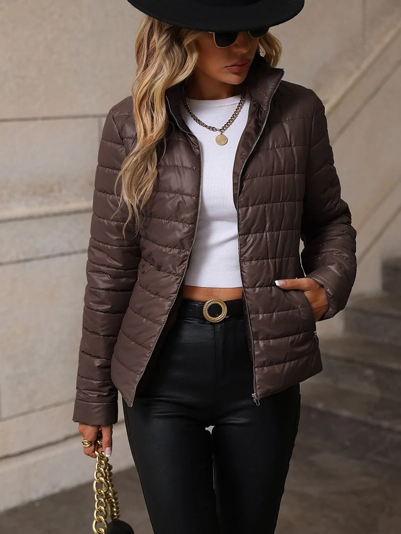 Steppjacke Taillierter Schnitt Stehkragen Reißverschluss Gepolstertes Design