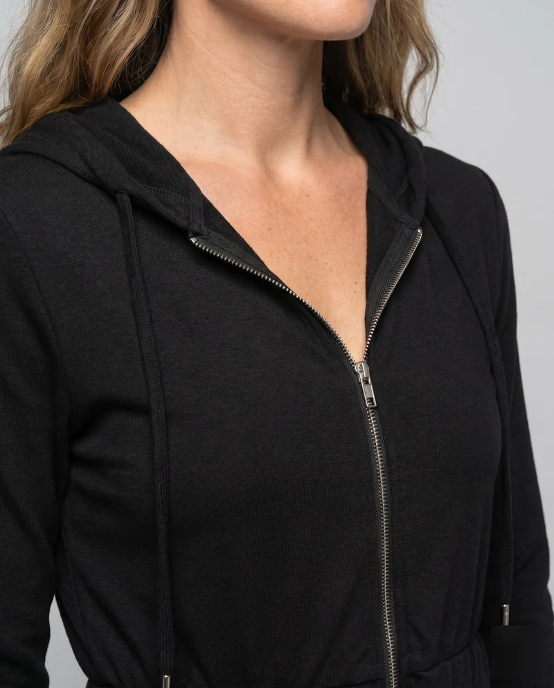Damen Jumpsuit mit hohem Kragen und praktischen Taschen