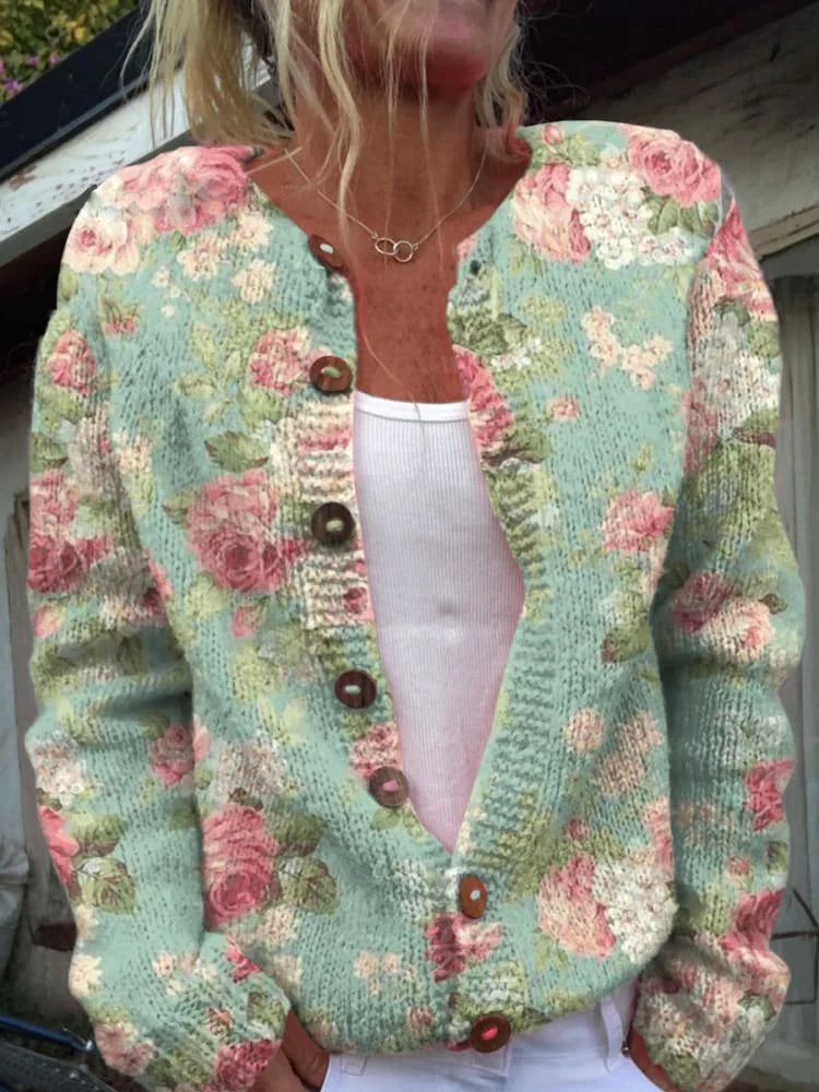 Weiche Strickjacke mit Blütenstickerei