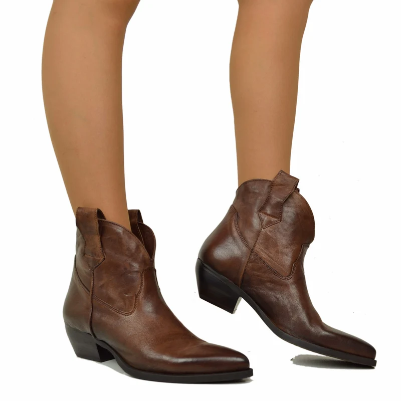 Stivaletti Texanini in Vera Pelle Testa di Moro Effetto Stropicciato Tacco 5 cm