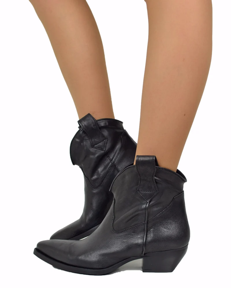 Stivaletti Texanini in Vera Pelle Nero Effetto Stropicciato Tacco 5 cm Made in Italy