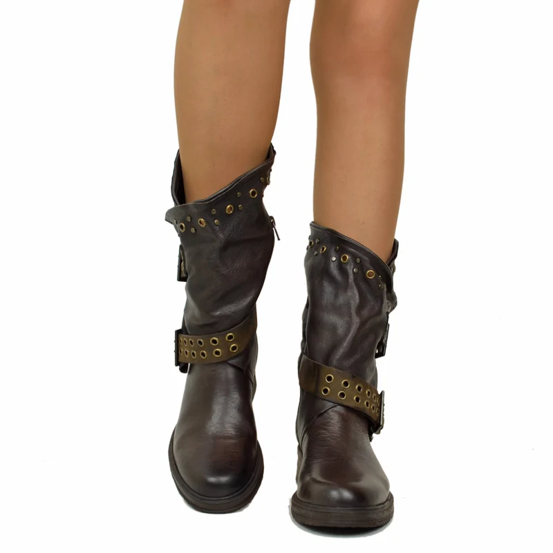 Stivali Donna Biker Marroni in Pelle con Borchie e Fibbioni Made in Italy