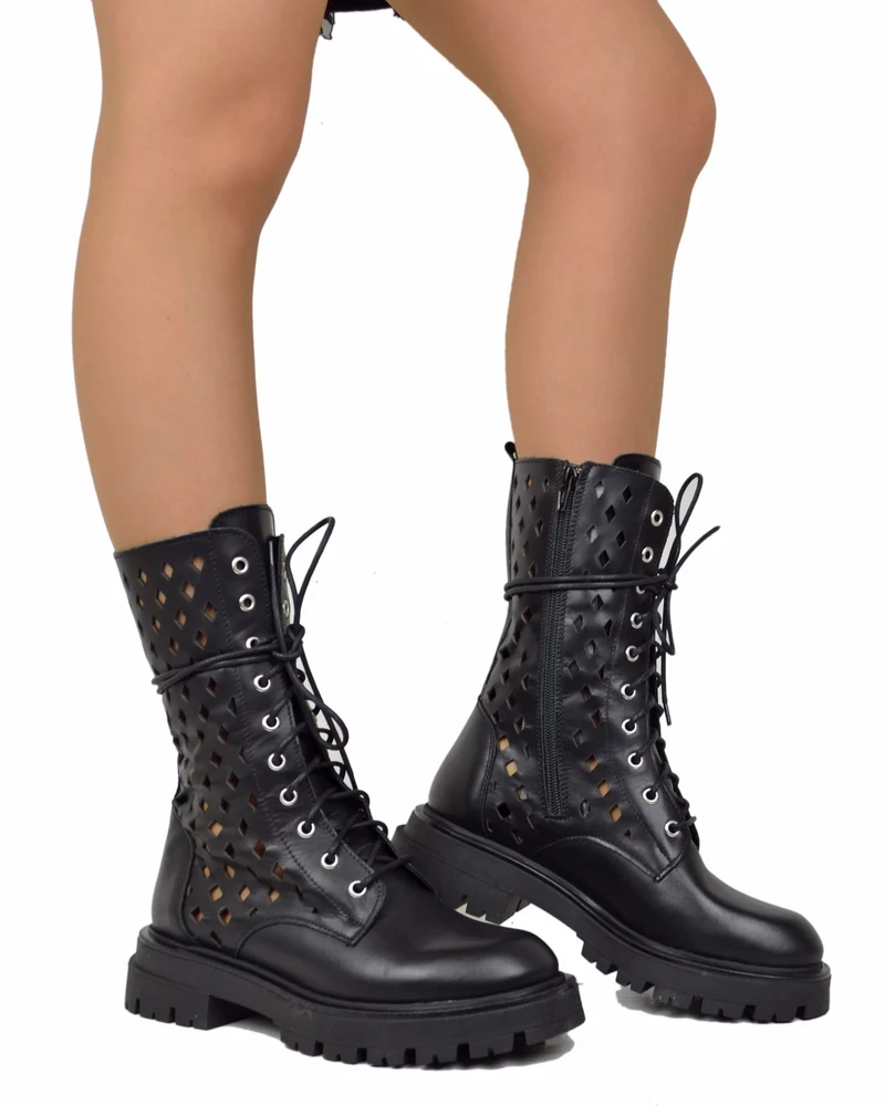 Anfibi Stringati Estivi 10 Occhielli Biker Boots Vera Pelle Traforati a Rombi Neri