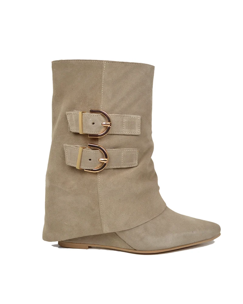 Stivali Ghetta Zeppa 7 Cm Elengati a Punta in Camoscio Taupe