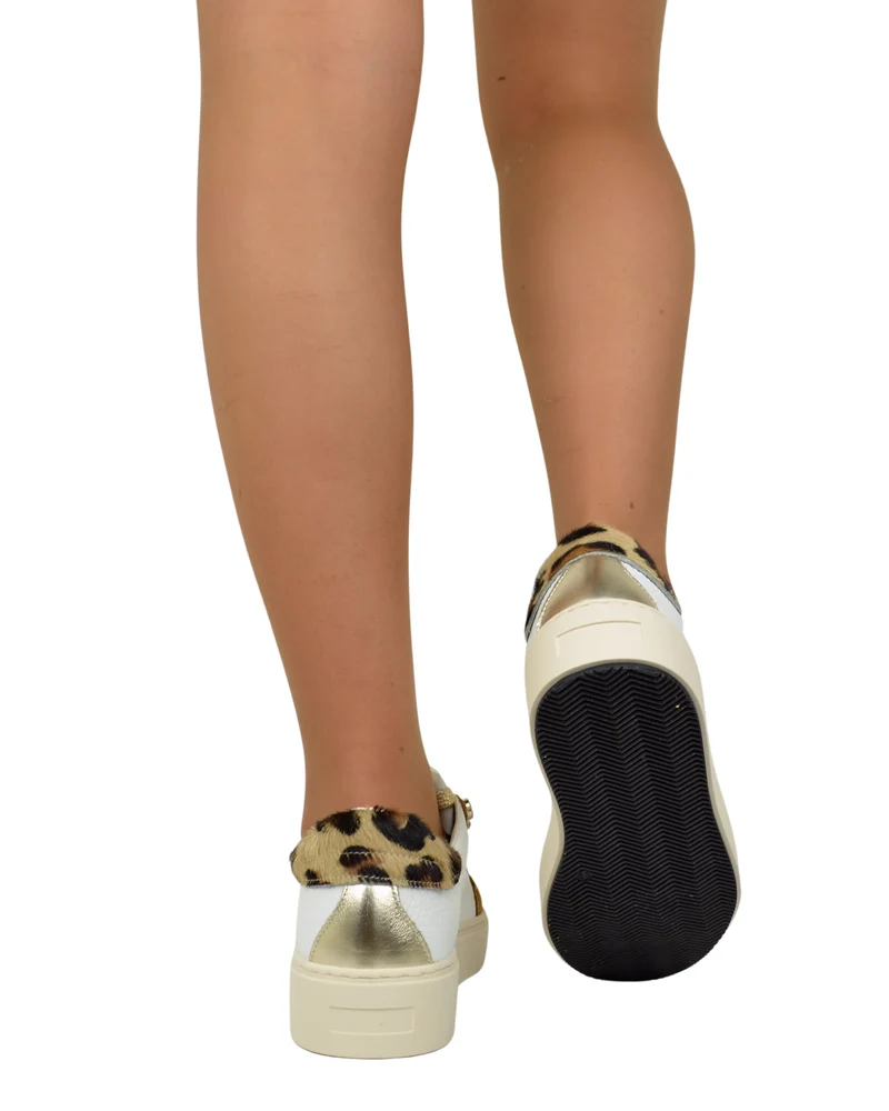 Sneakers con Bottoni Leopardate in Pelle e Camoscio Vera Pelle DIVINE FOLLIE
