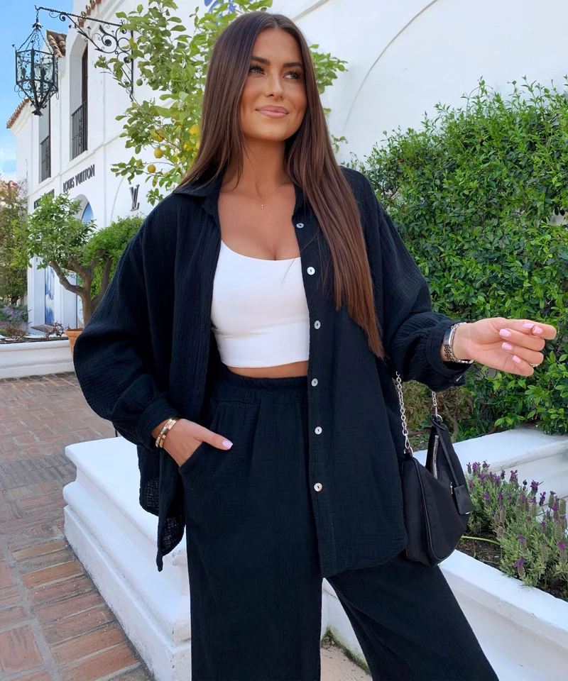 Oversize Musselin Bluse Freya Schwarz Kurz