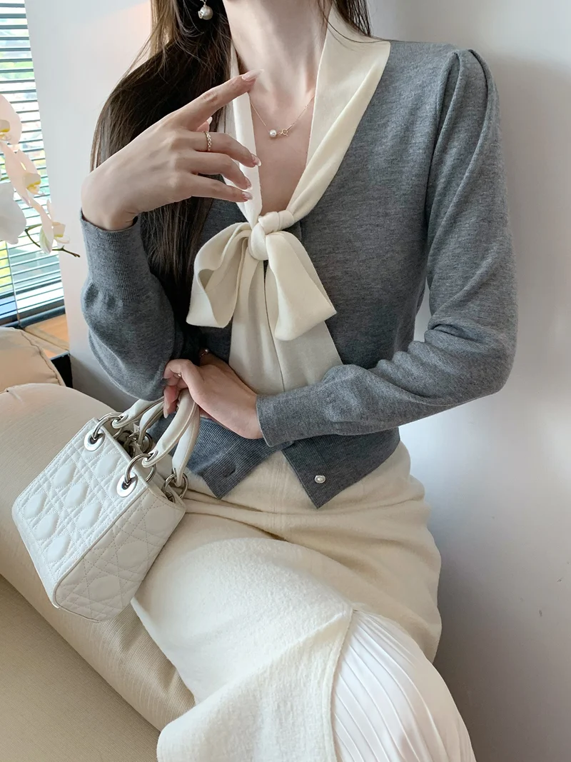 Damen Elegante und stilvolle Bluse mit Schleifendetail Nord Taschen