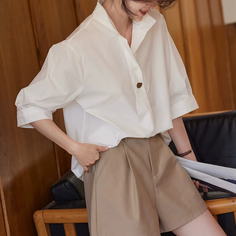 Damen Elegante und luftige Bluse mit modernem Schnitt Nord Taschen