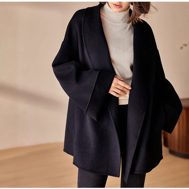 Damen Elegante und lockere Wickeljacke Nord Taschen