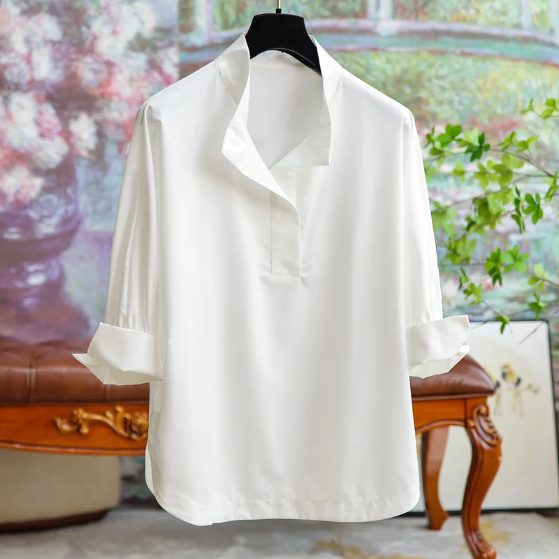 Damen Elegante und fließende Bluse mit Stehkragen Nord Taschen