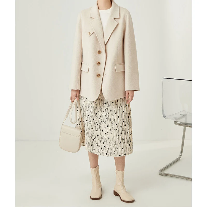 Damen Elegante und bequeme Wolljacke Nord Taschen