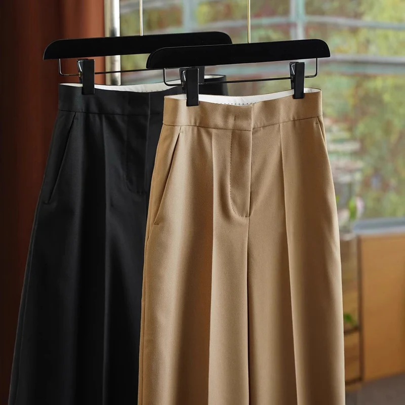 Damen Elegante und bequeme weite Stoffhose Nord Taschen
