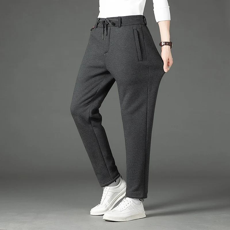 Herren Thermo-Jogginghose mit Teddyfutter, elastischem Bund und Reißverschlusstaschen Nord Taschen