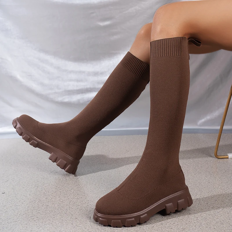 Damen Kniehohe Strick‑Sock‑Boots mit elastischem Schaft und markanter Profilsohle Nord Taschen