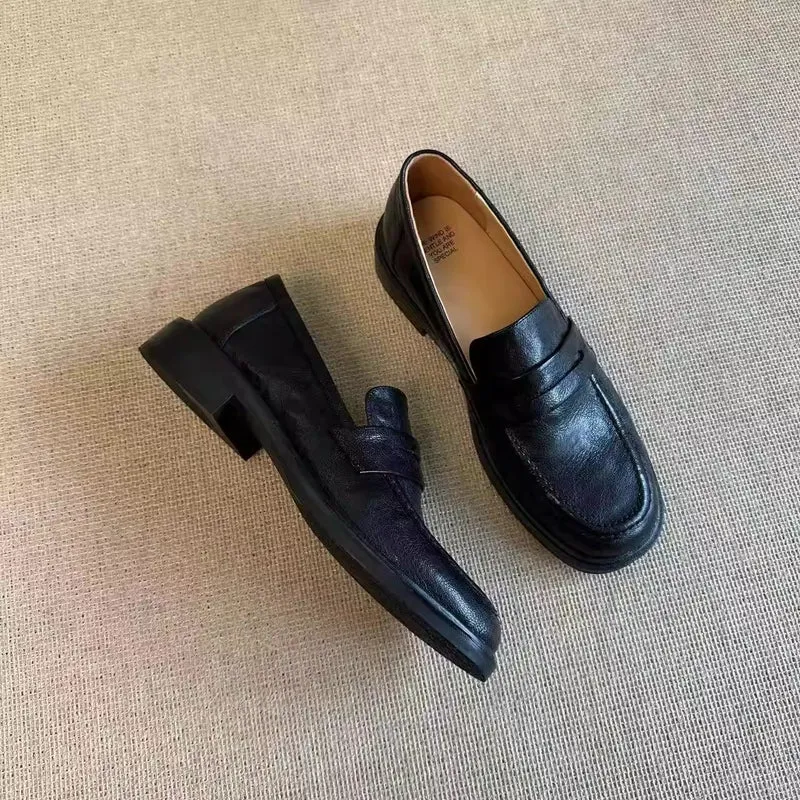 Damen Leder-Pennyloafer mit Mokassin-Naht und profilierter Laufsohle Nord Taschen