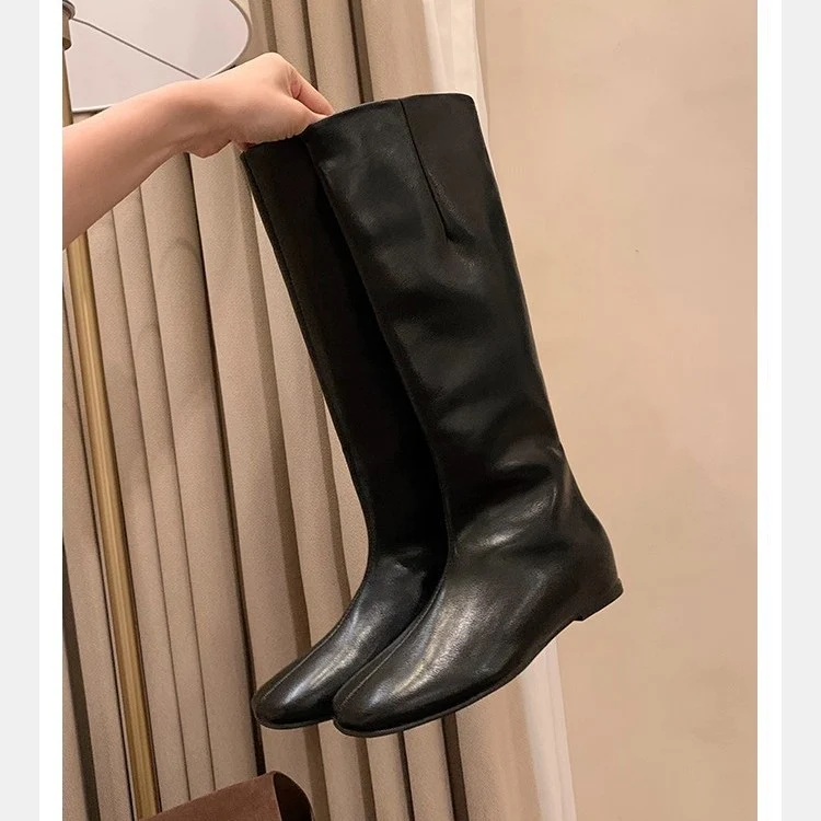 Damen Kniehohe Minimalistische Glattleder-Stiefel mit ergonomischer Laufsohle Nord Taschen