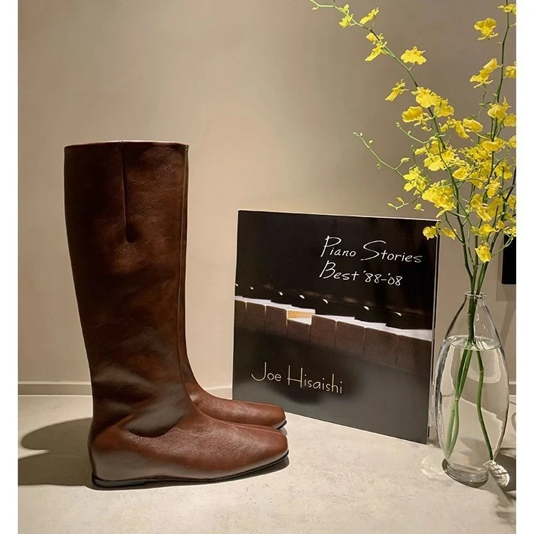 Damen Kniehohe Minimalistische Glattleder-Stiefel mit ergonomischer Laufsohle Nord Taschen