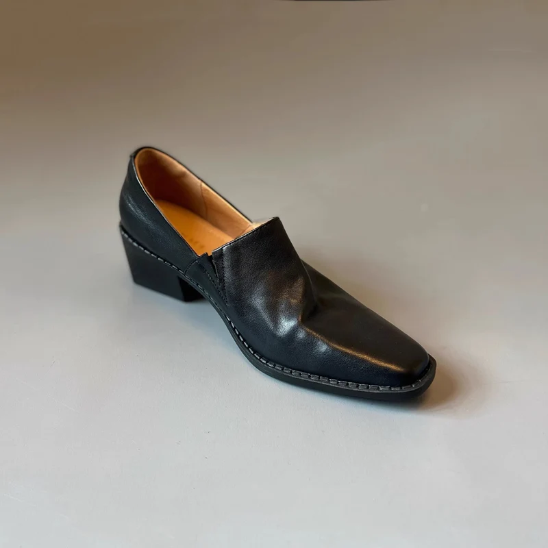 Damen Elegante Slip‑on Loafer mit quadratischer Zehenkappe und mittelhohem Blockabsatz Nord Taschen