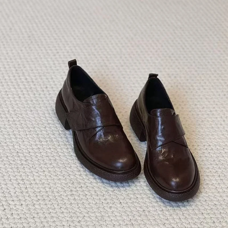 Damen Chunky Loafer mit Plateau-Blockabsatz und verstellbarem Klettriemen Nord Taschen
