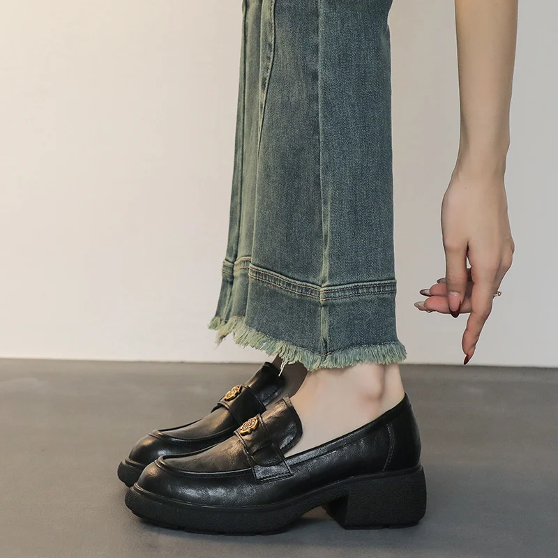 Damen Chunky‑Loafer aus Glattleder mit Emblem‑Applikation und profilierter Blocksohle Nord Taschen