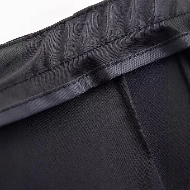 Damen weite Satinhose mit Spitzen‑Überwurf und Bindegürtel Nord Taschen