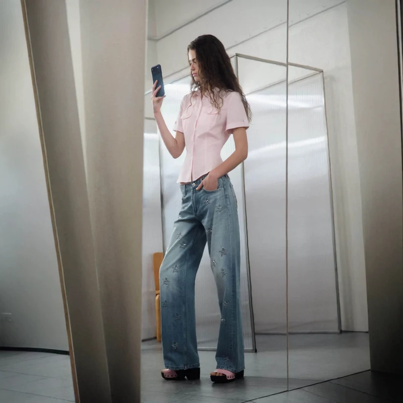 Damen Weite Denim-Jeans mit Sternenbesatz und geradem Bein Nord Taschen
