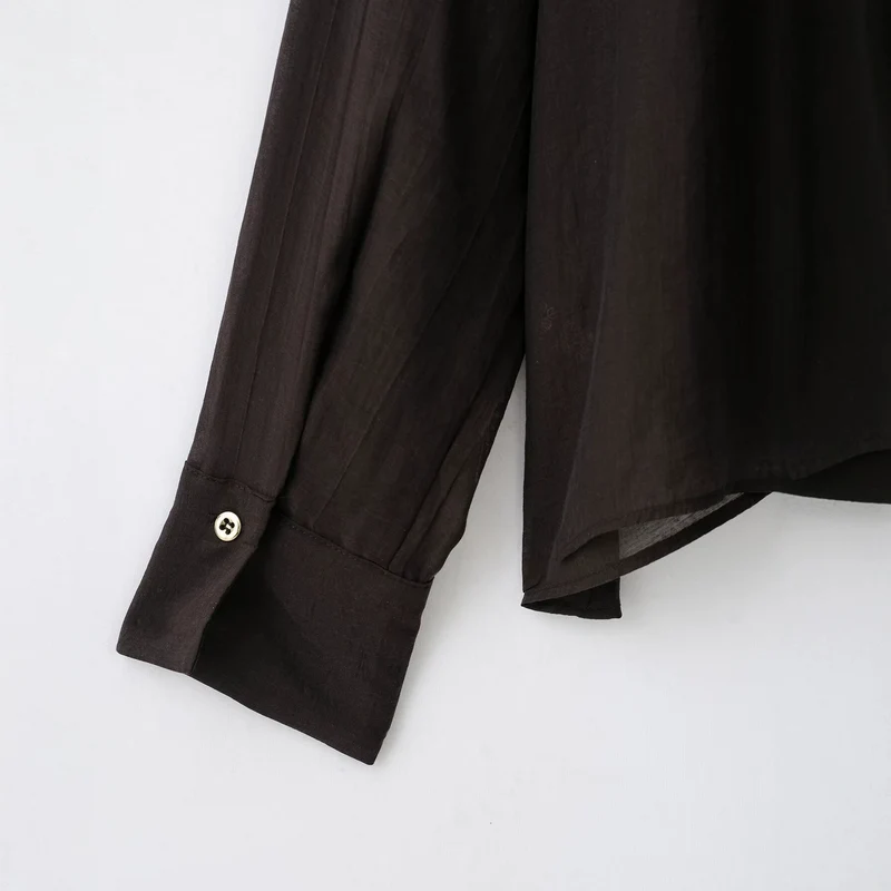 Damen Weiche Chiffonbluse mit Stehkragen, Knopfleiste und asymmetrischem Saum Nord Taschen
