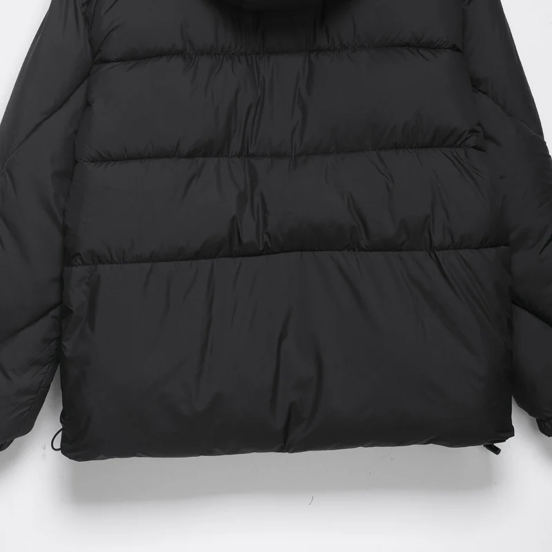 Damen Voluminöse Oversize Daunenjacke mit Kapuze und Kordelzug Nord Taschen