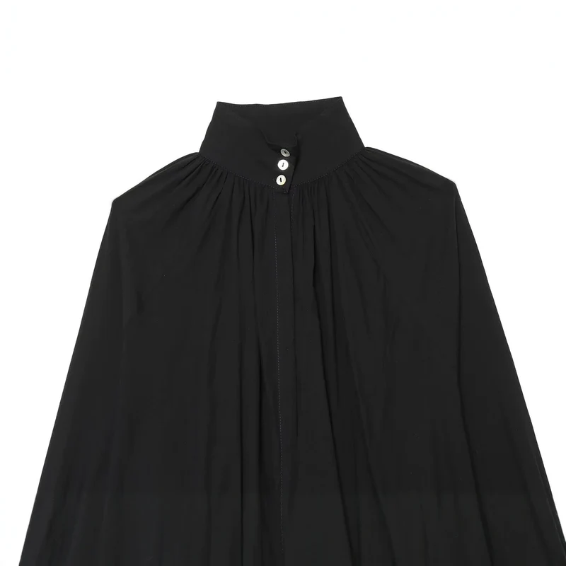 Damen Voluminöse Bluse mit Stehkragen, Raffung und Kordelzug Nord Taschen