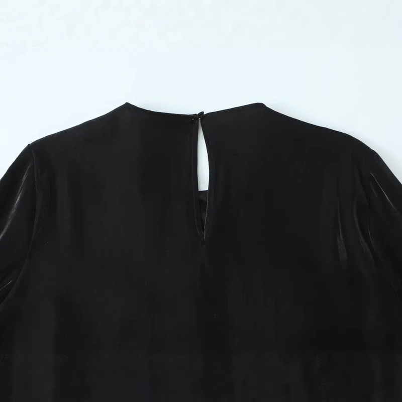 Damen Volantbluse aus Satin mit Stufenrüschen und Glockenärmeln Nord Taschen