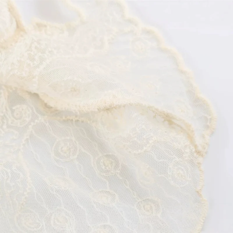 Damen Transparente Spitzenbluse im Peasant‑Stil mit Ballonärmeln Nord Taschen