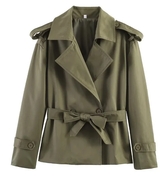 Damen Taillierter kurzer Trenchcoat mit Bindegürtel und Epauletten Nord Taschen