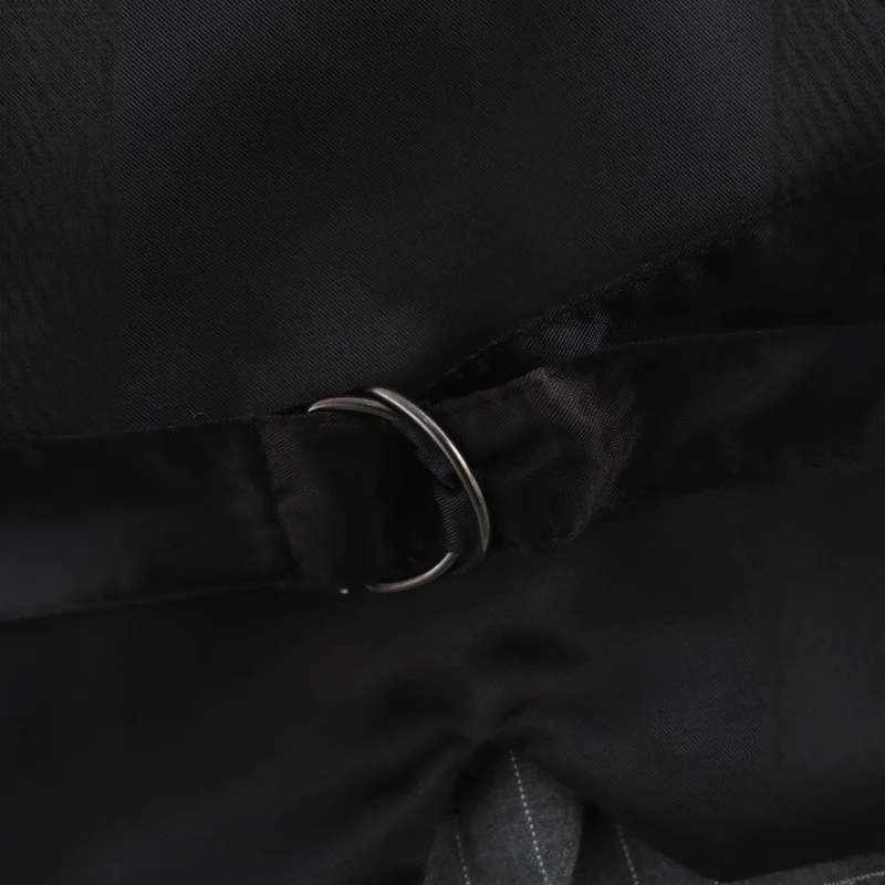 Damen Taillierte Nadelstreifen-Weste mit Reversloser Silhouette und Leistentaschen Nord Taschen
