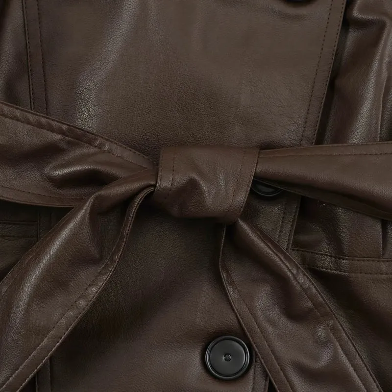 Damen taillierte Cropped Kunstlederjacke mit Bindegürtel und asymmetrischer Knopfleiste Nord Taschen