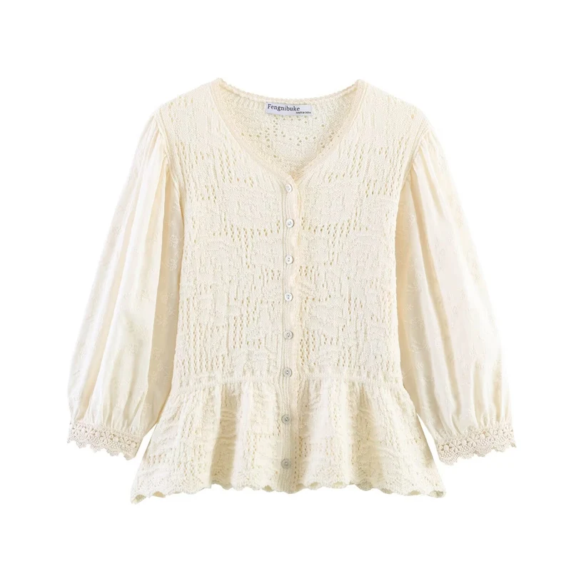 Damen Strickbluse mit Knopfreihe, Spitzenmanschetten und Volant‑Peplum Nord Taschen