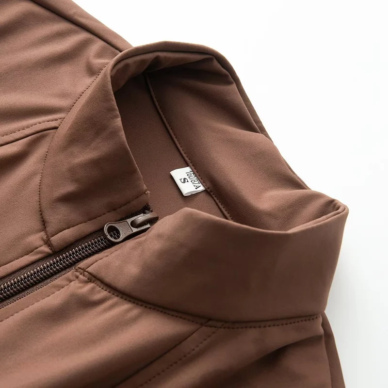 Damen Sportlicher Langarm-Unitard mit 1/2-Reißverschluss und körpernaher Passform Nord Taschen