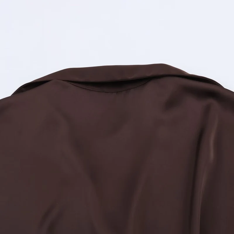 Damen Seidenähnliche Oversize-Hemdjacke mit Tunnelzugtaillierung und breiten Manschetten Nord Taschen