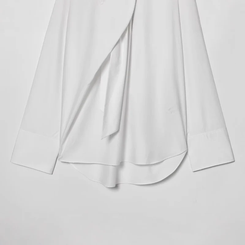 Damen Schluppenbluse mit weitem Oversize‑Schnitt und asymmetrischem Bindeschal Nord Taschen