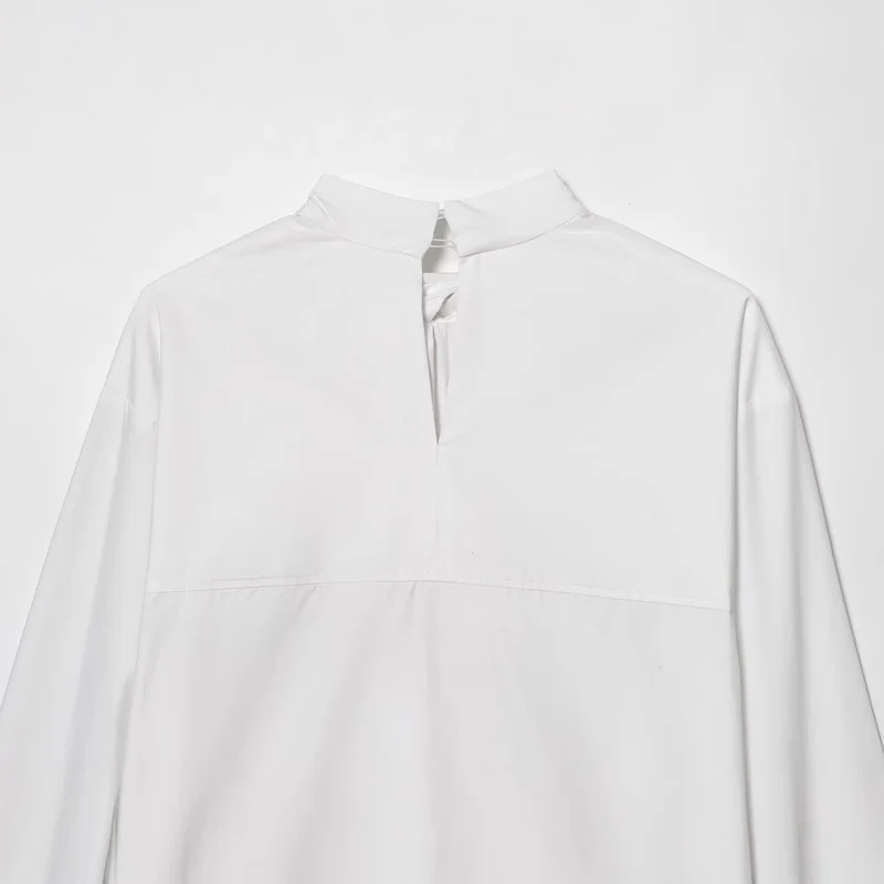 Damen Schluppenbluse mit weitem Oversize‑Schnitt und asymmetrischem Bindeschal Nord Taschen