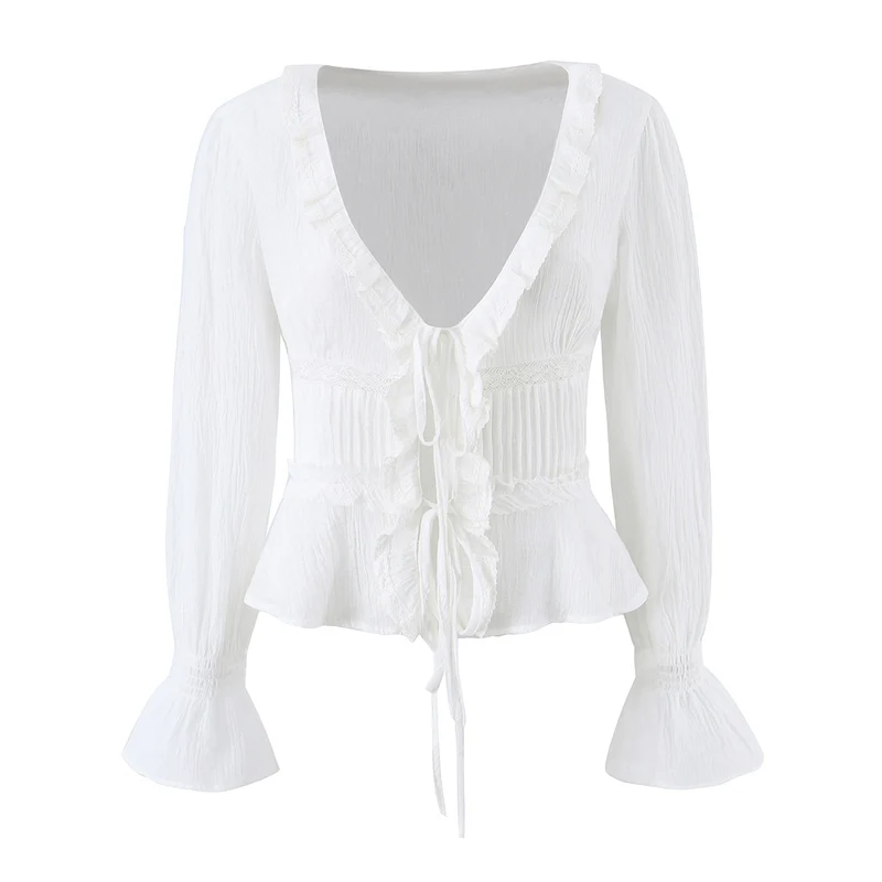Damen Rüschige V‑Neck‑Bluse mit Taillenraffung und Glockenärmeln Nord Taschen